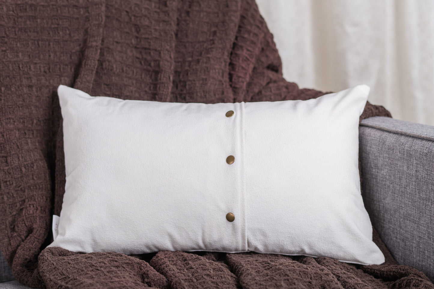 Magnolia Christmas Pillow Cover