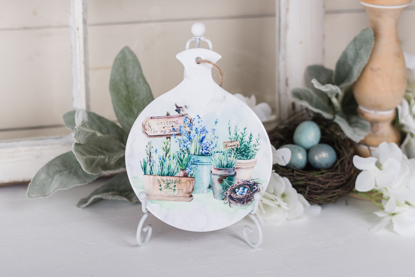 Neutral cottage kitchen spoon rest with watercolor greenery