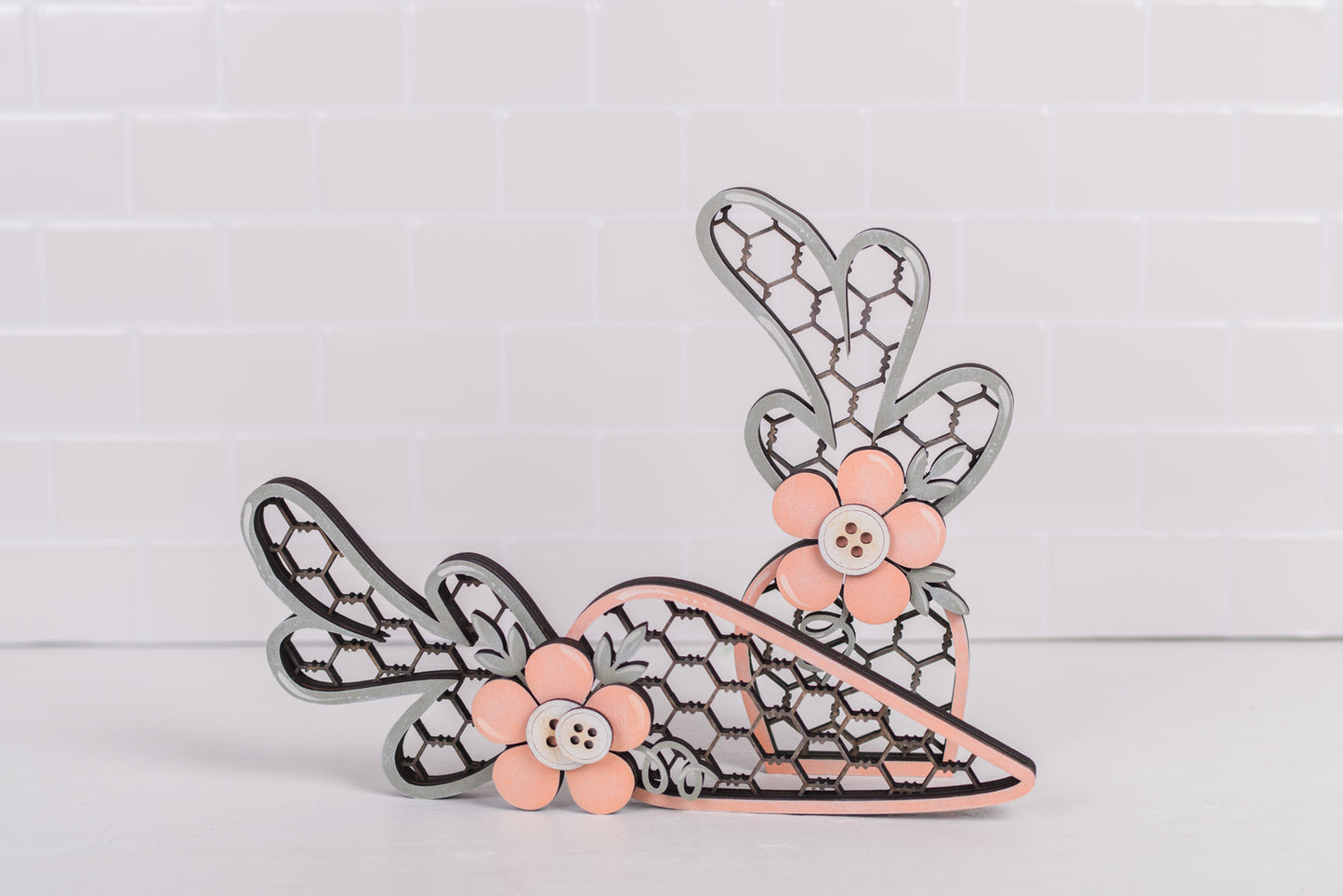 DIY Spring Shelf Sitter Kit - Chicken Wire Carrots
