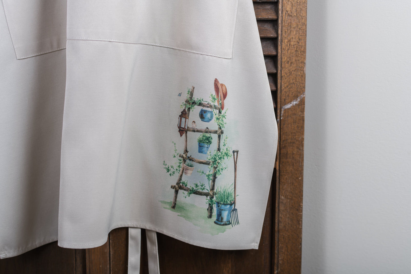 Country Garden Apron