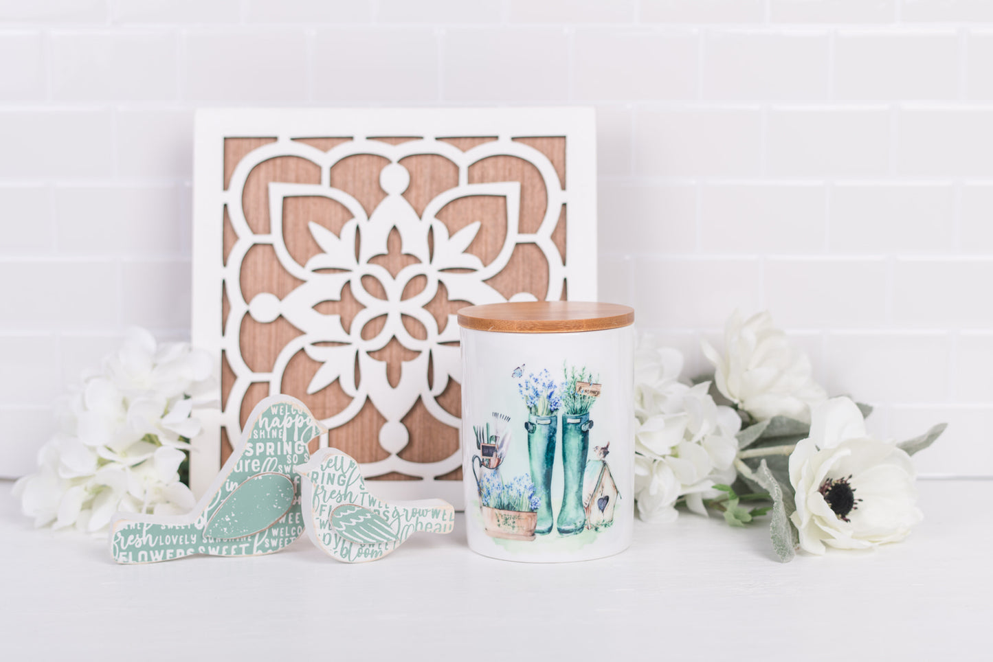 Country Garden Bathroom Jar - Medium