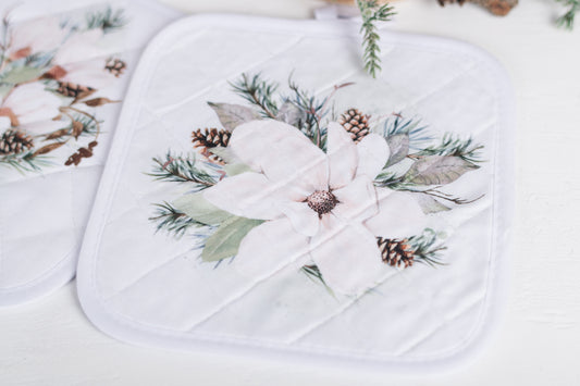 Magnolia Christmas Pot Holders