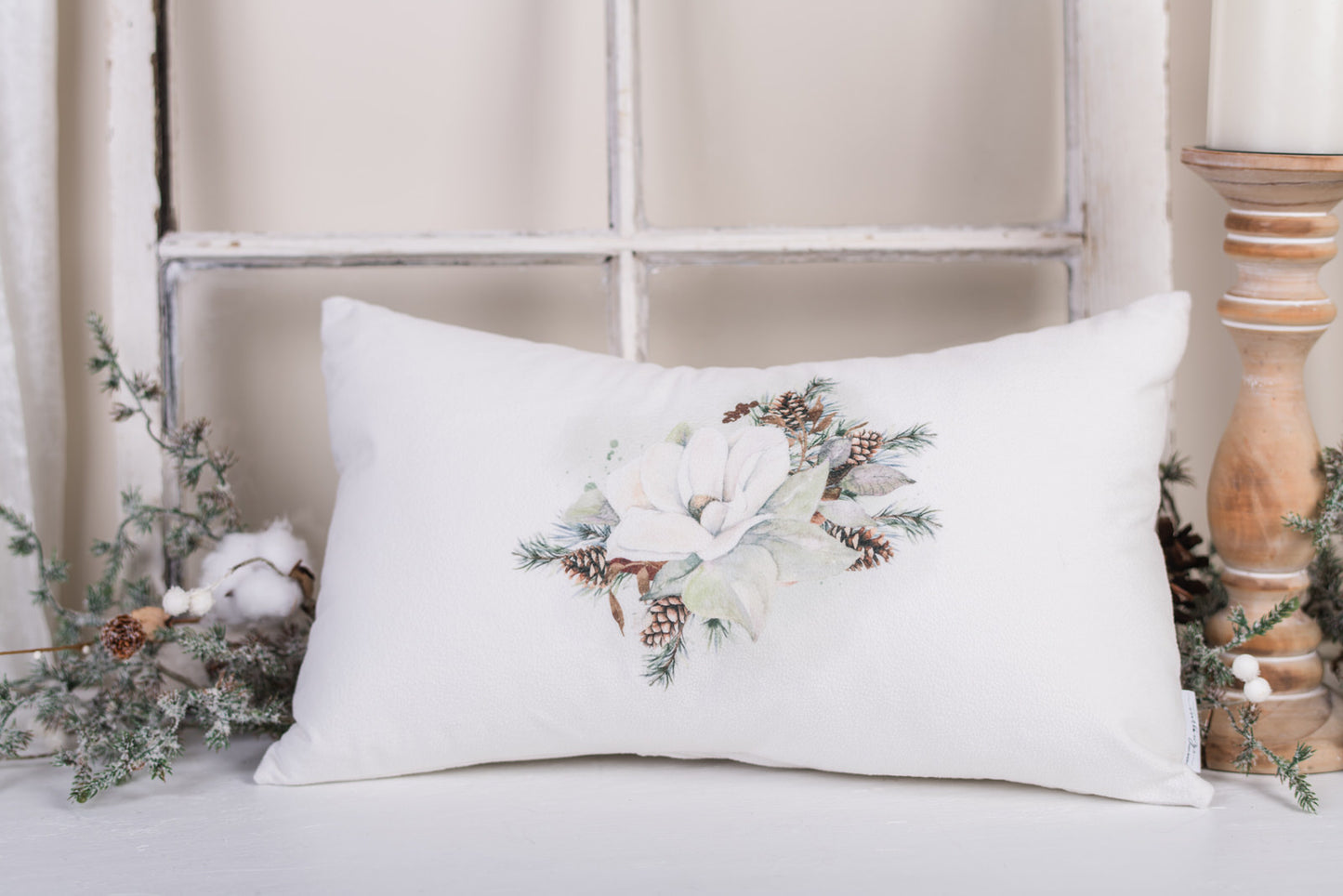 Magnolia Christmas Pillow Cover