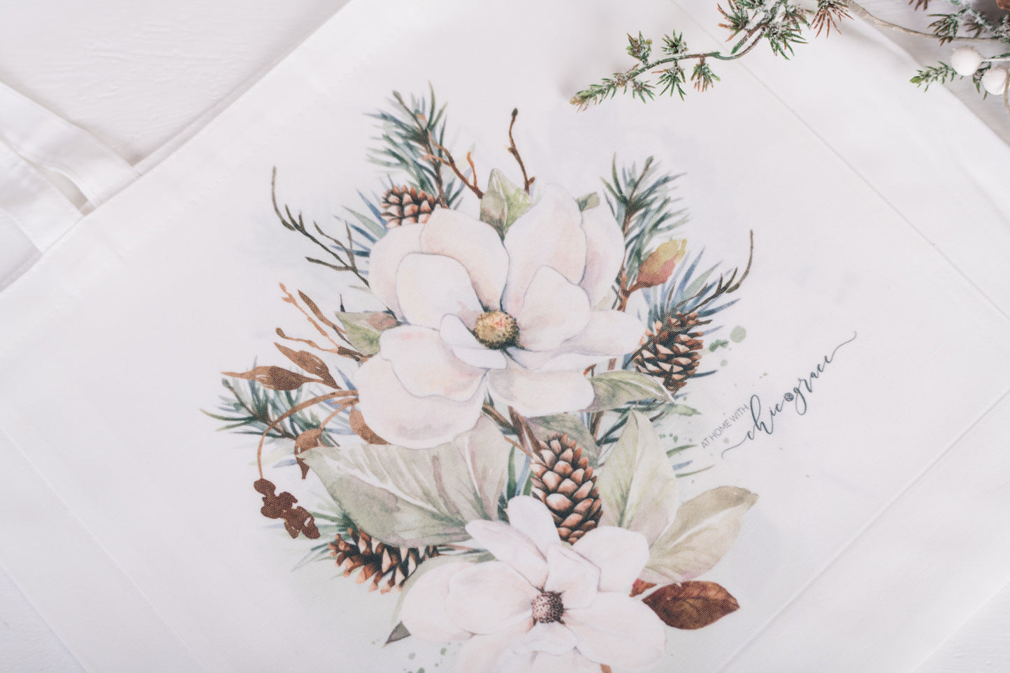 Magnolia Christmas Market Bag