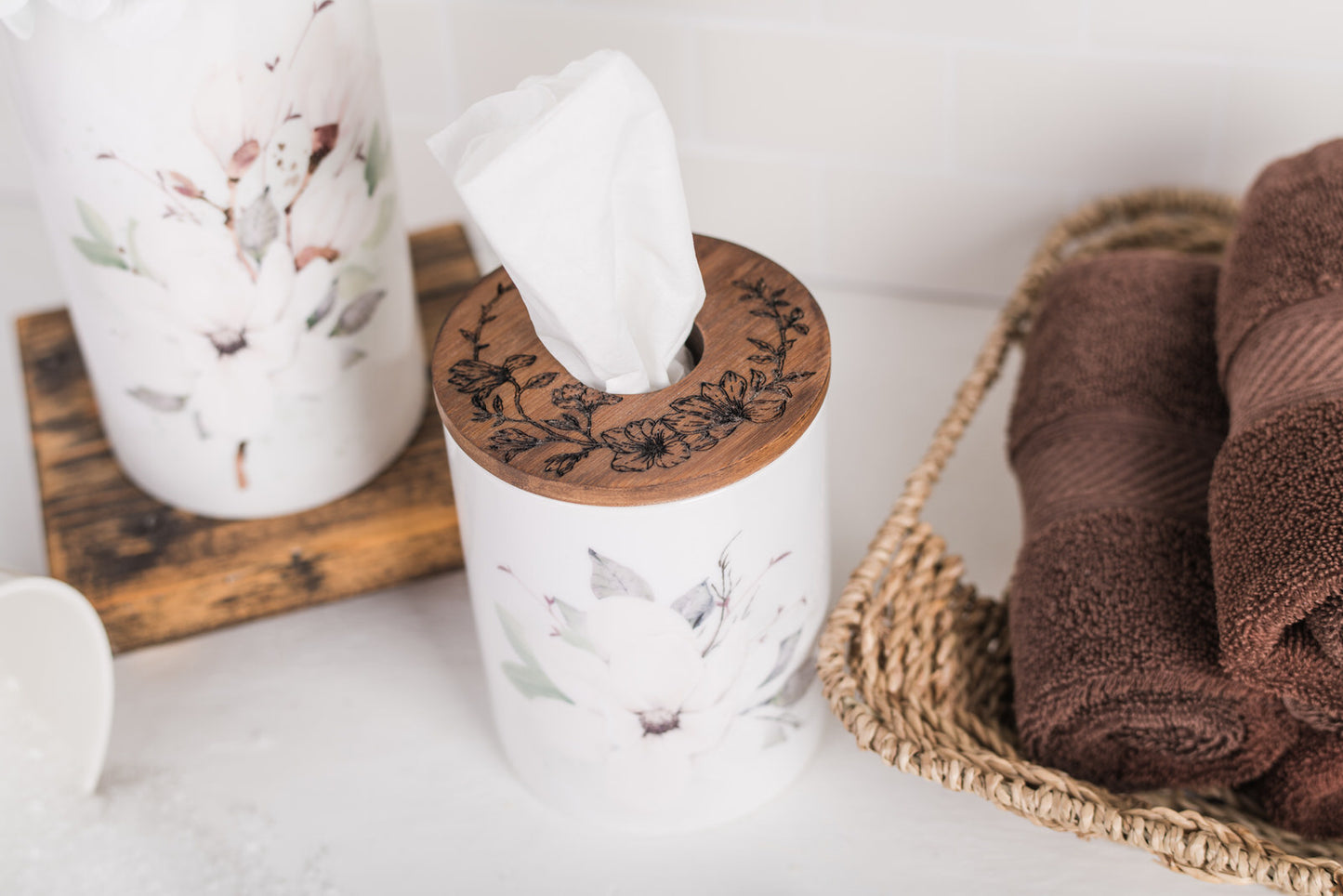 Magnolia Bathroom Jar - Medium