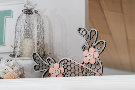 DIY Spring Shelf Sitter Kit - Chicken Wire Carrots