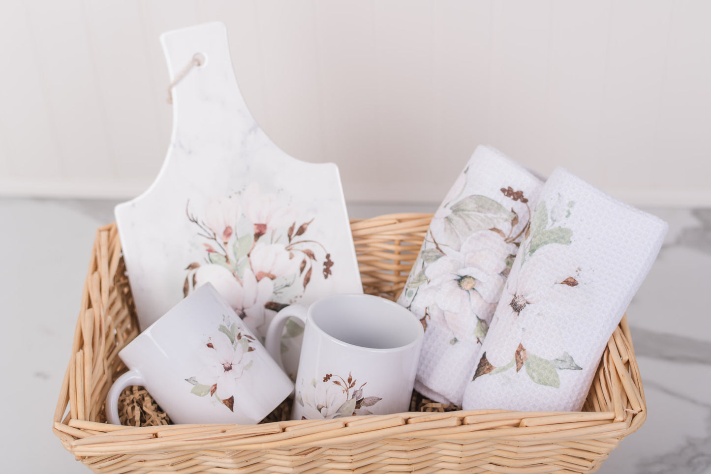 Cozy Kitchen Gift Set – Magnolia | Neutral Kitchen Decor for All Seasons