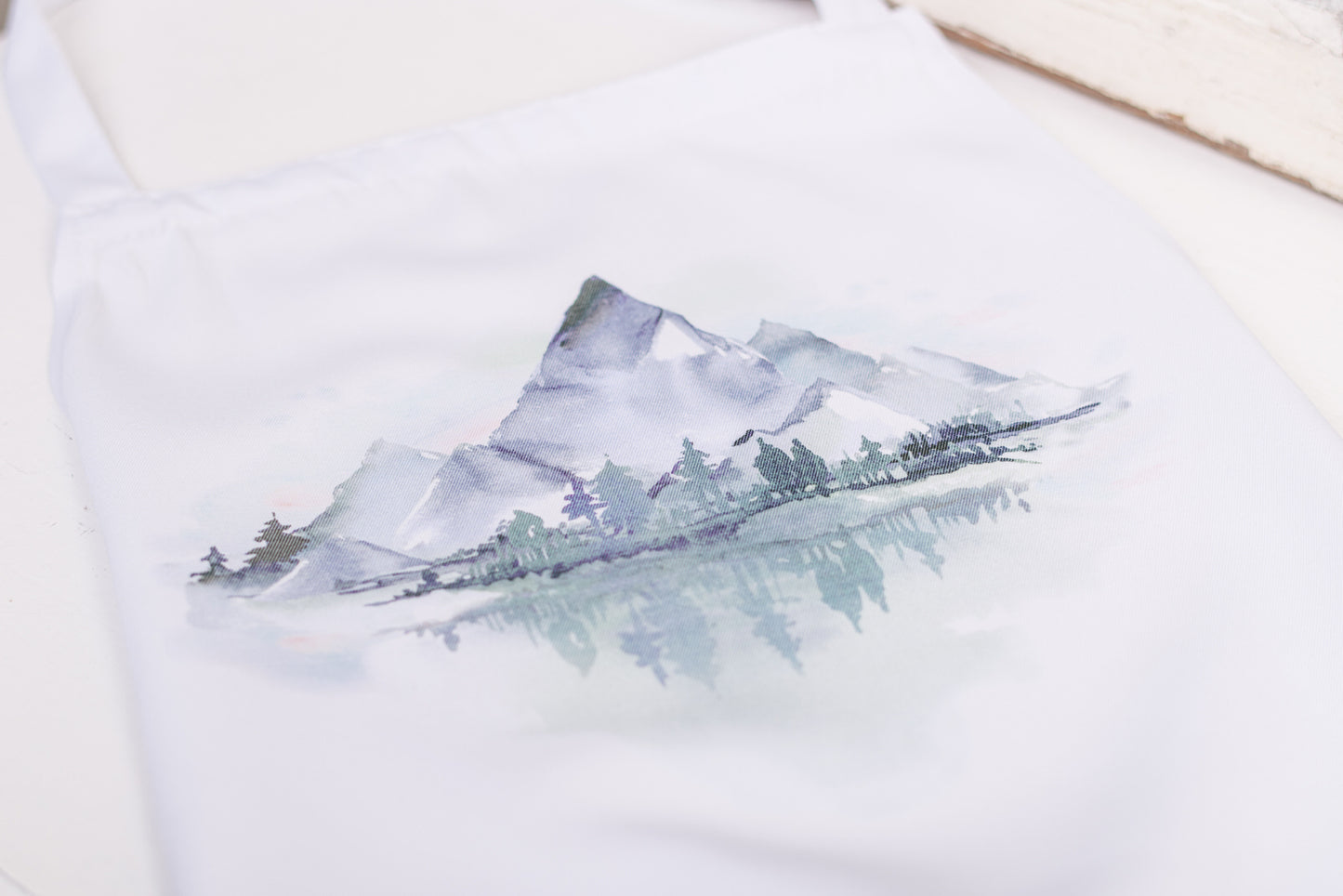 Mountain Apron