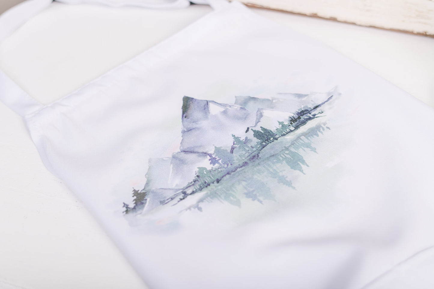 Mountain Apron