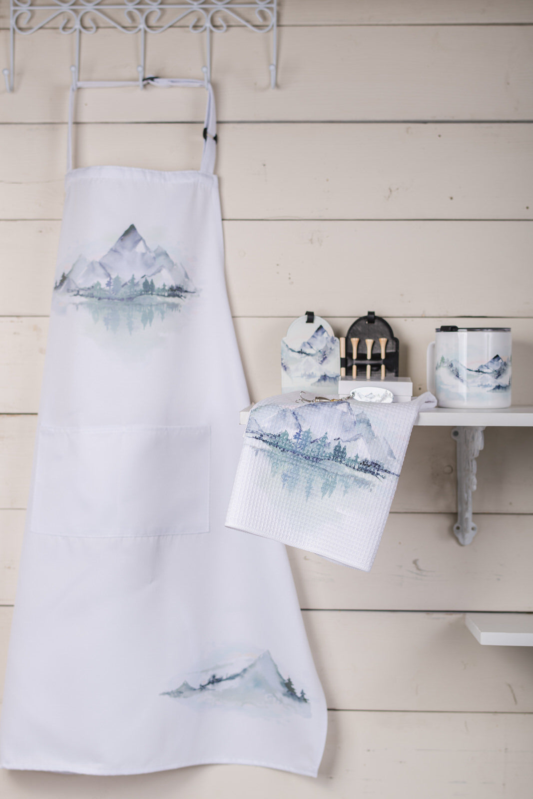 Mountain Apron