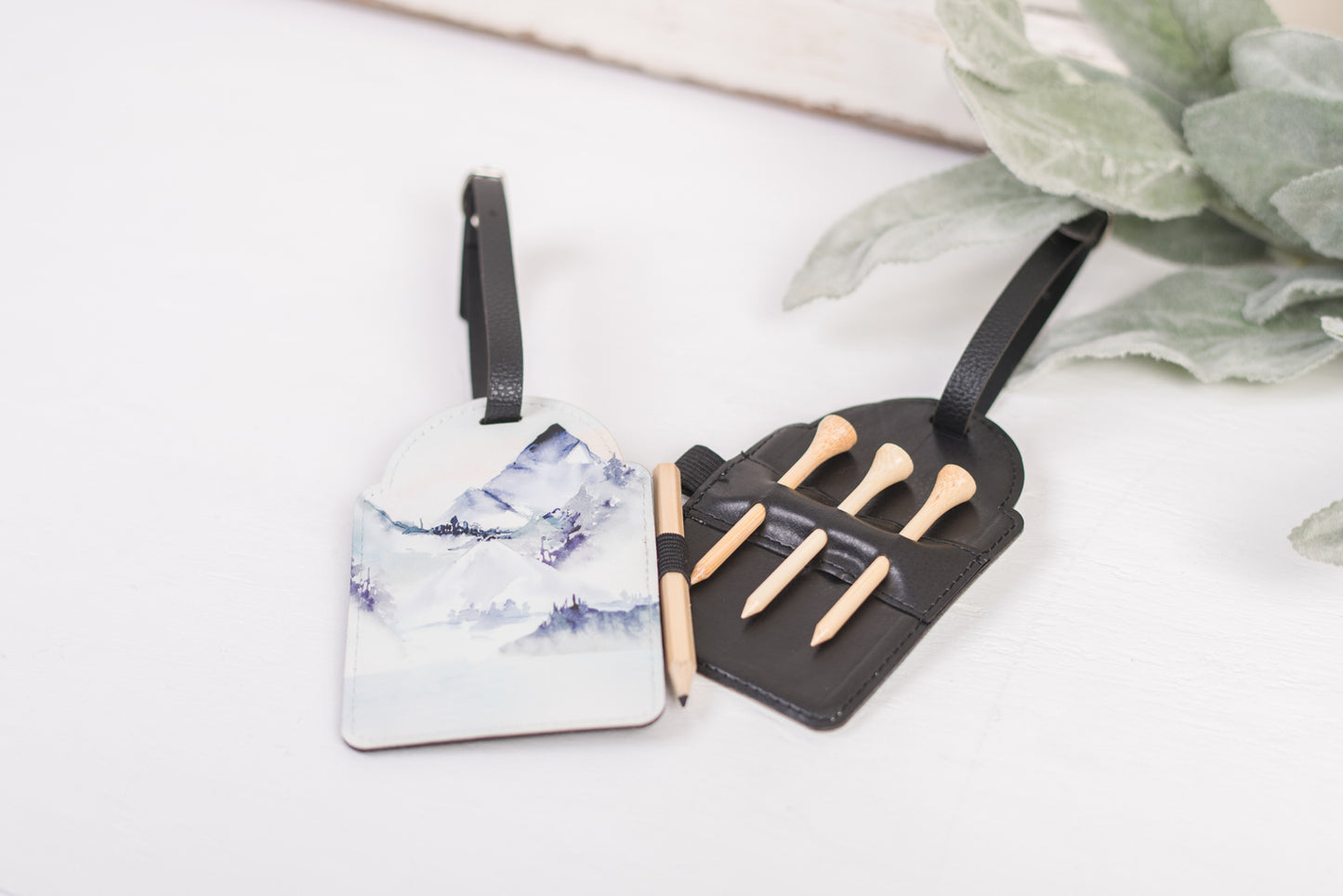 Mountain Golf Tee Holder