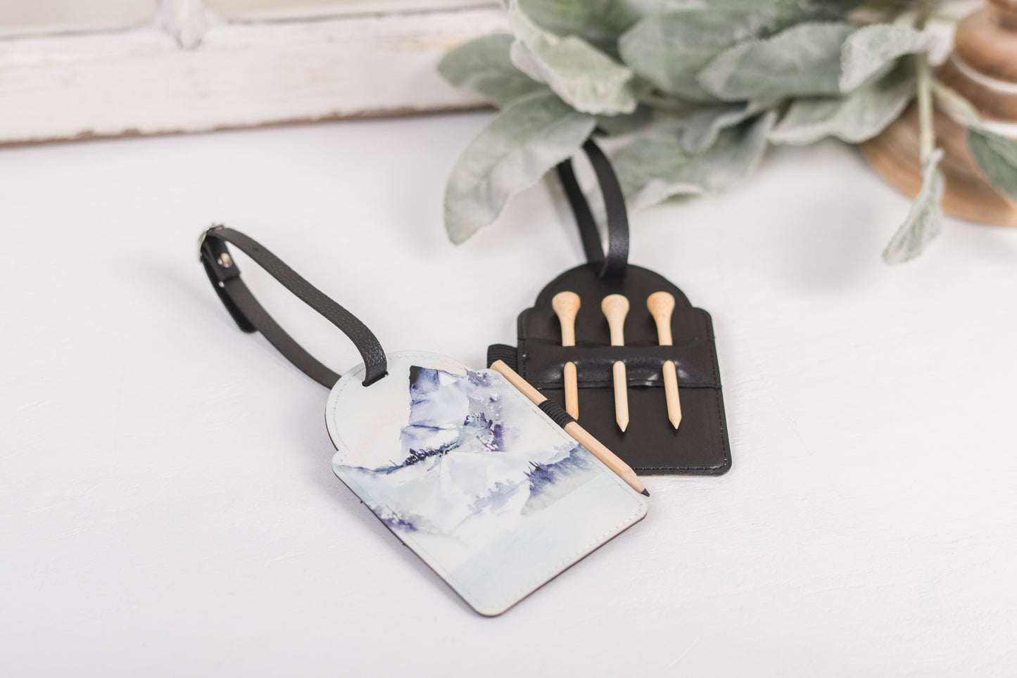 Mountain Golf Tee Holder