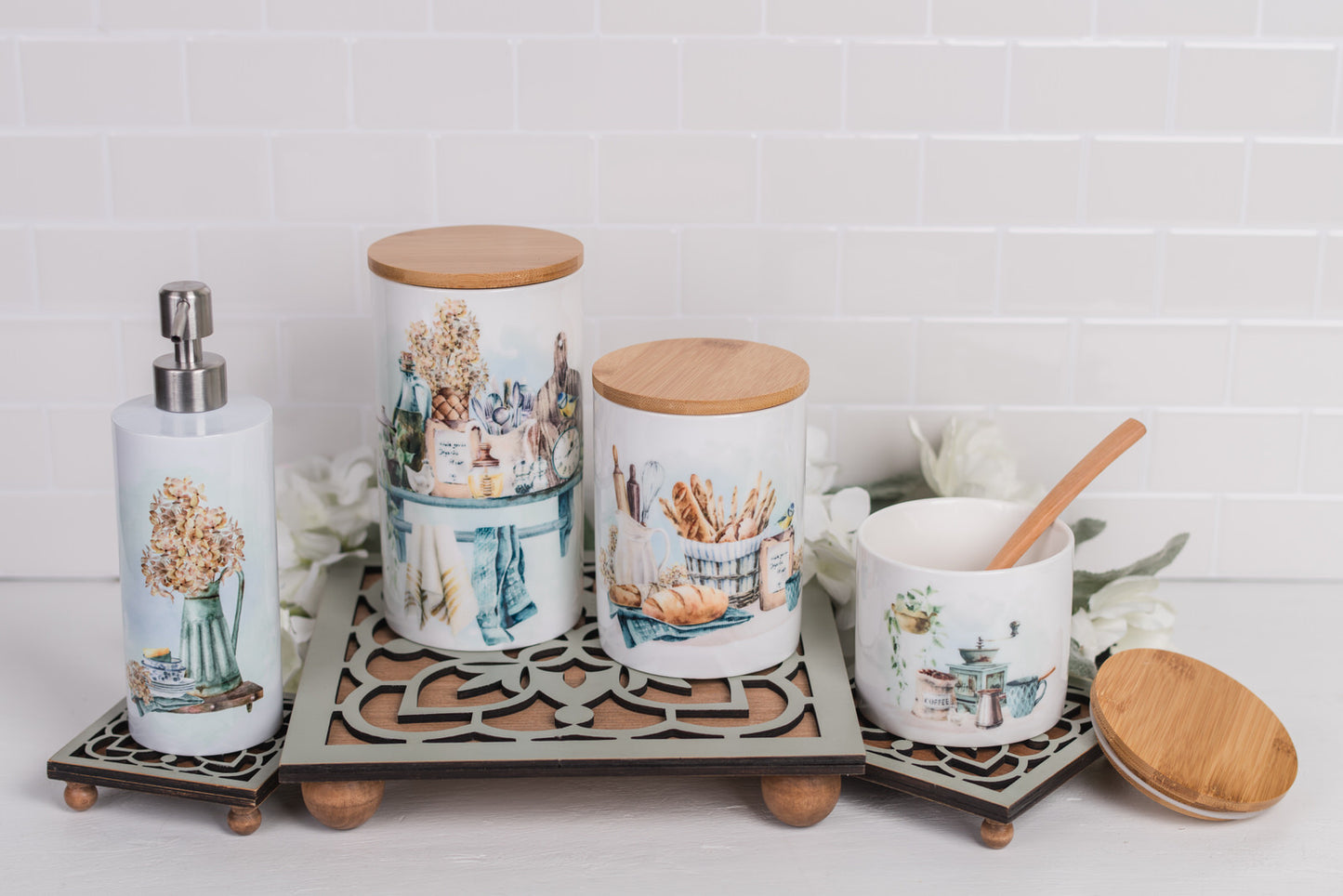 Country Kitchen Soap Dispenser