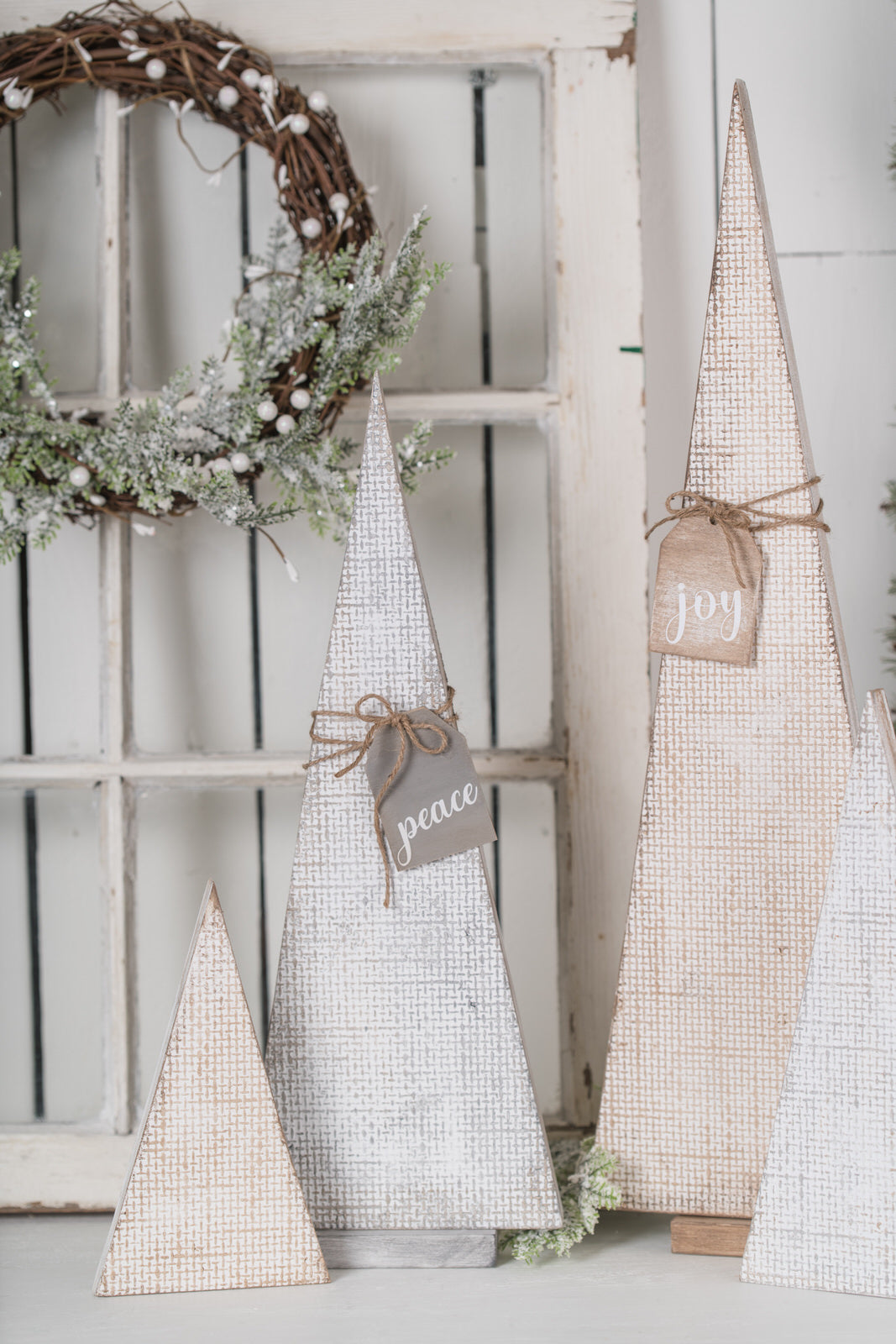 DIY Simple/Modern Christmas Tree Kit