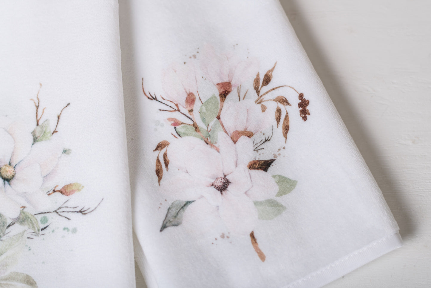 Magnolia Hand Towels