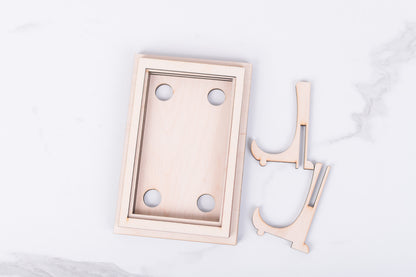 Cottage plain frame with easel for interchangeable inserts