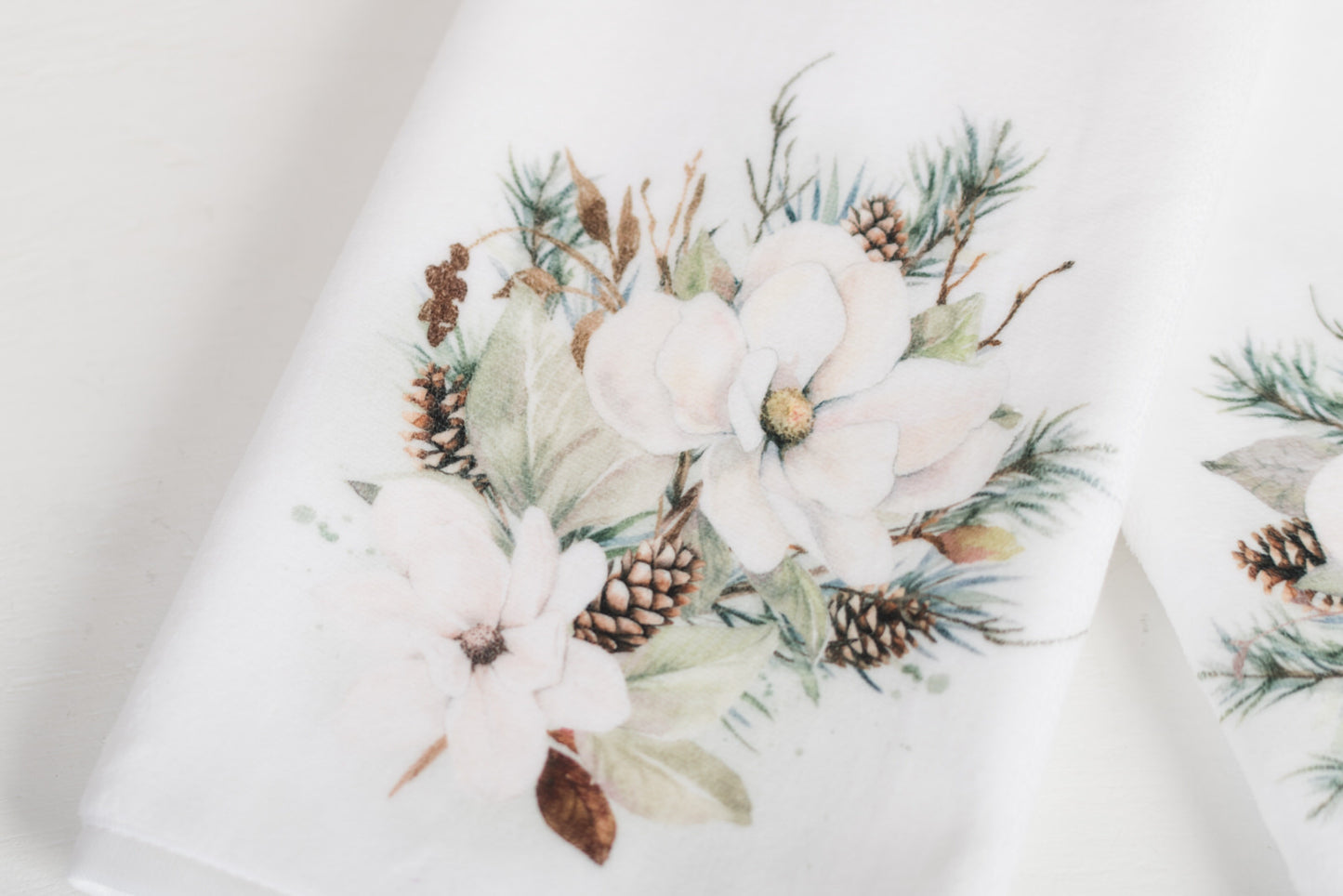 Magnolia Christmas Hand Towels