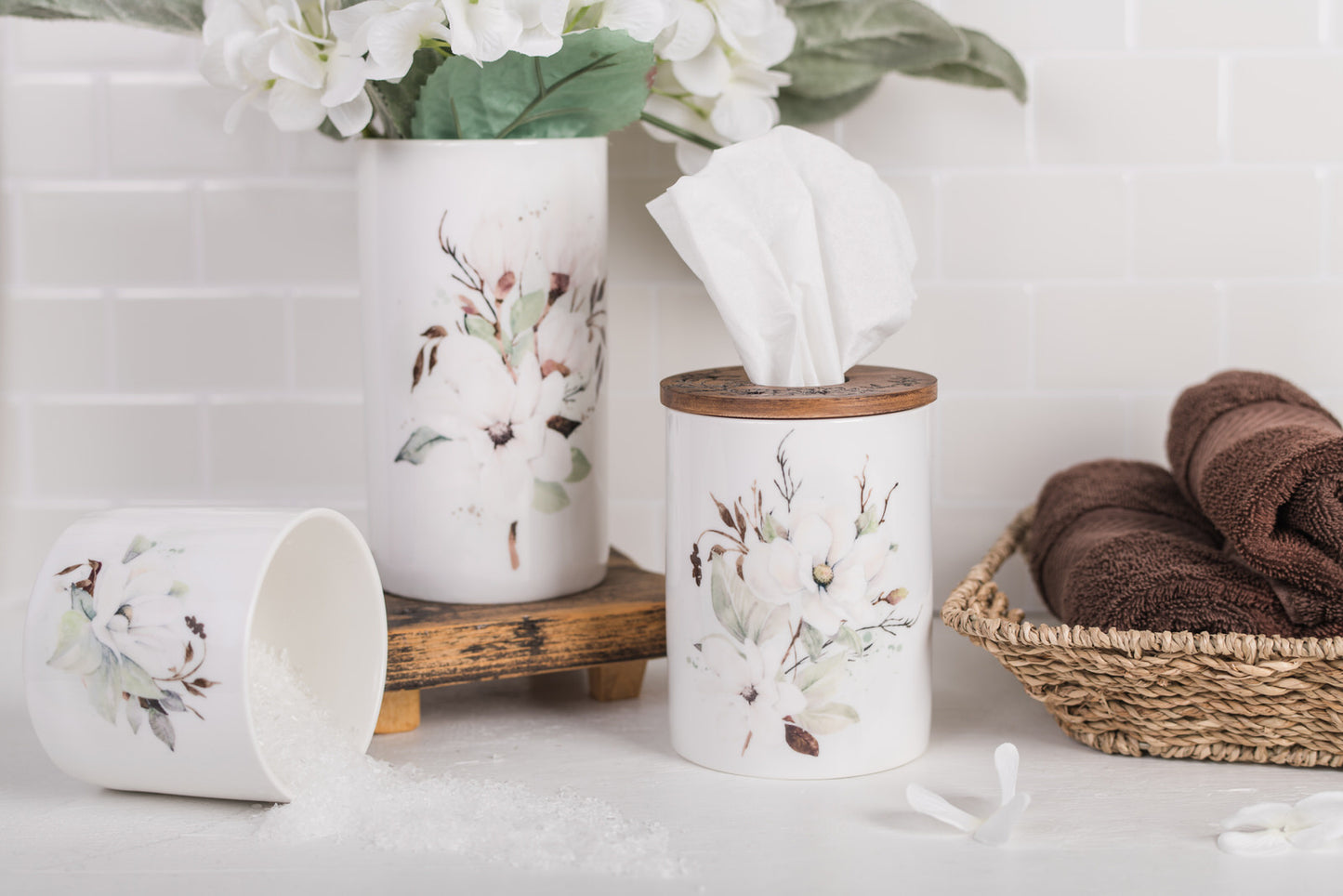 Magnolia Bathroom Jar - Small