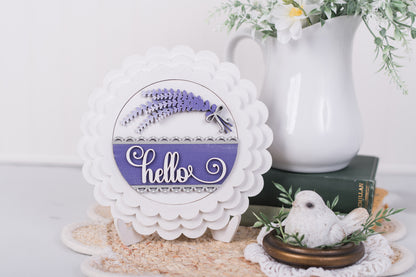 Triple scallop round frame with lavender insert display