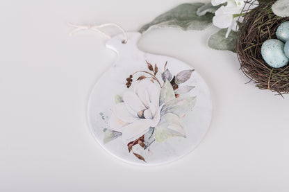 Neutral floral spoon holder with magnolia art