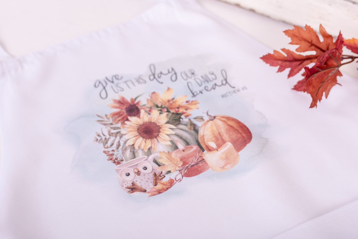 Cozy Autumn Apron - Our Daily Bread