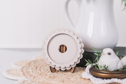 Mini interchangeable round frame decor