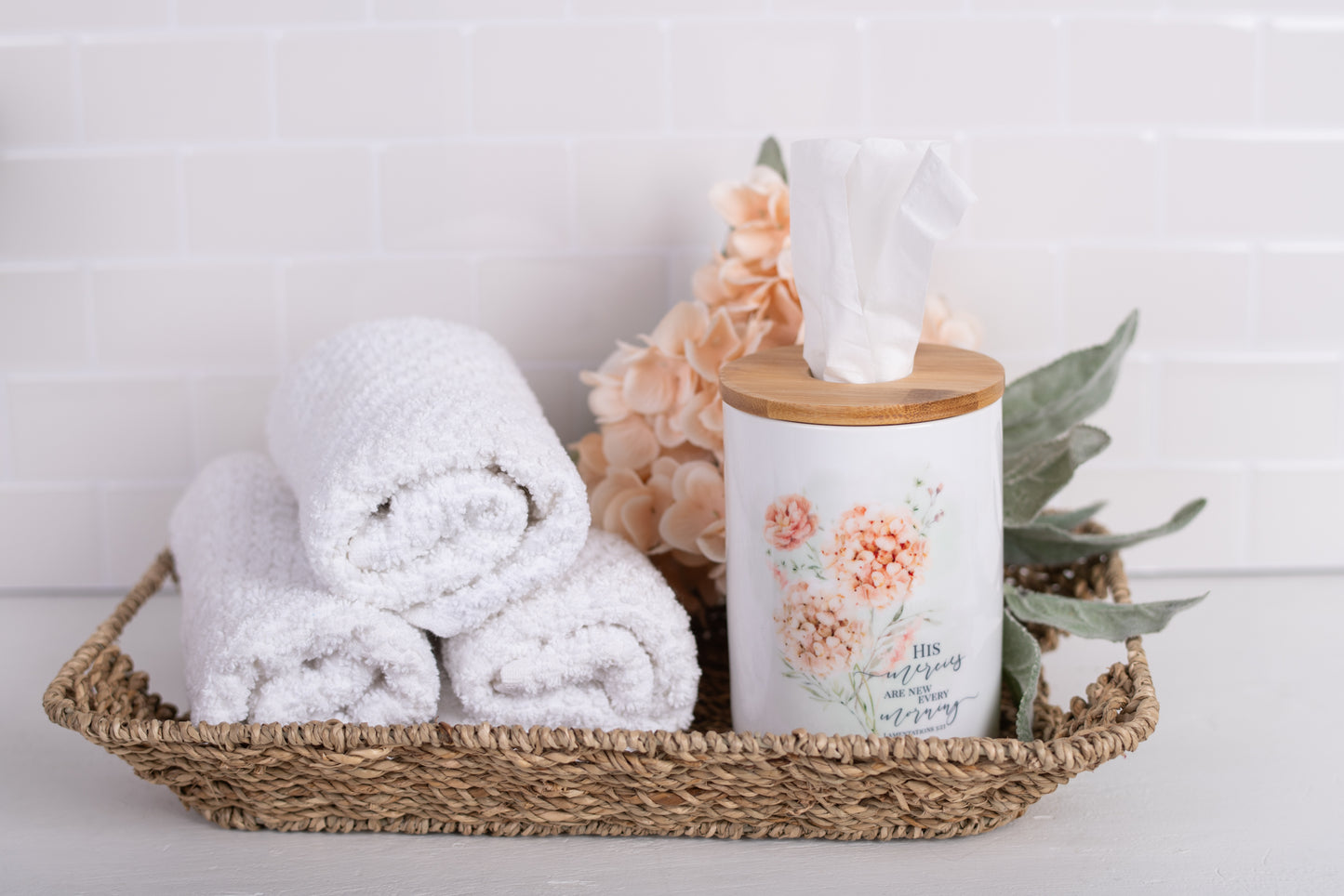 Spring Botanical Tissue Holder