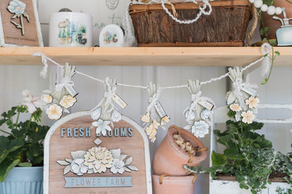 Fresh Blooms Floral Banner DIY Kit