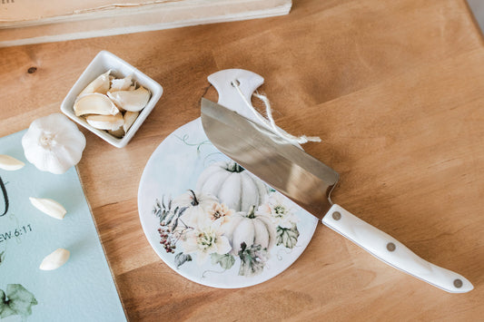 Watercolour fall spoon rest styled with Knife and garlic