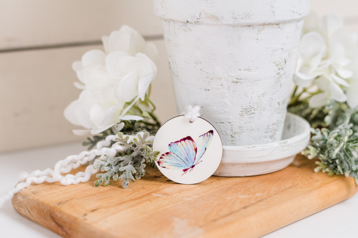 Cozy Christmas Wreath - Joyful - Round Decor Tag