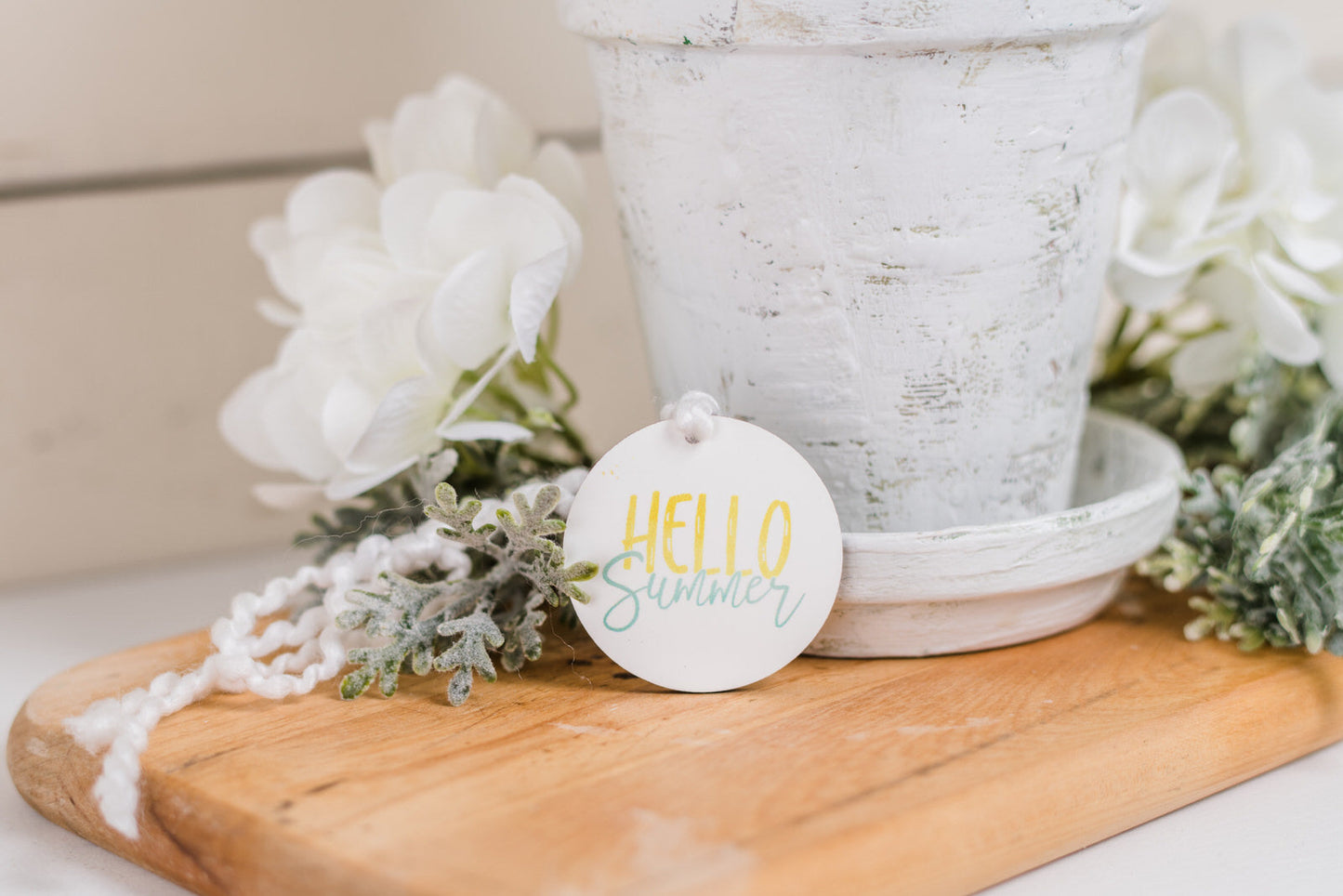 Cozy Christmas Wreath - Joyful - Round Decor Tag