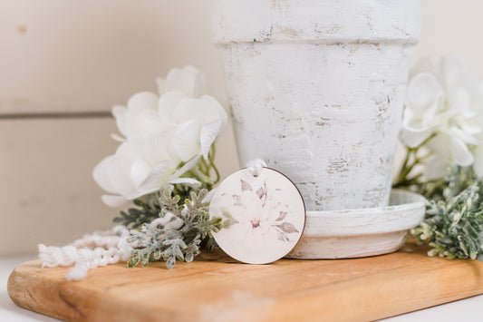 Magnolia - 1 Bloom Decor Tag
