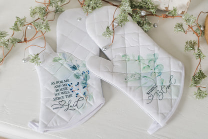 Winterberry Oven Mitt